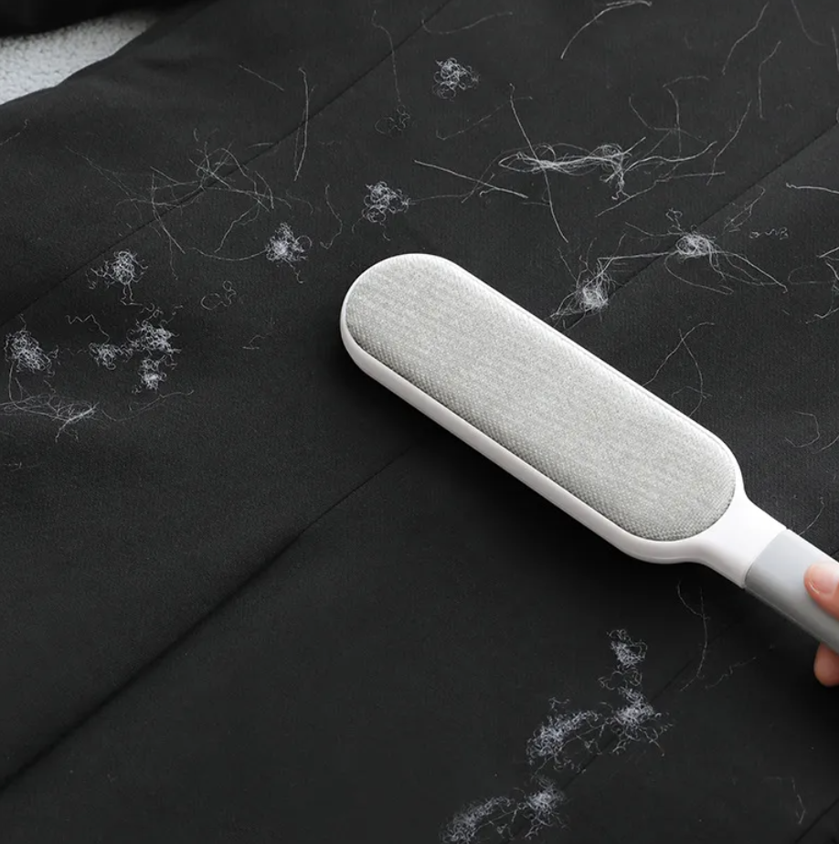 Electrostatic Pet Hair Removal Brush